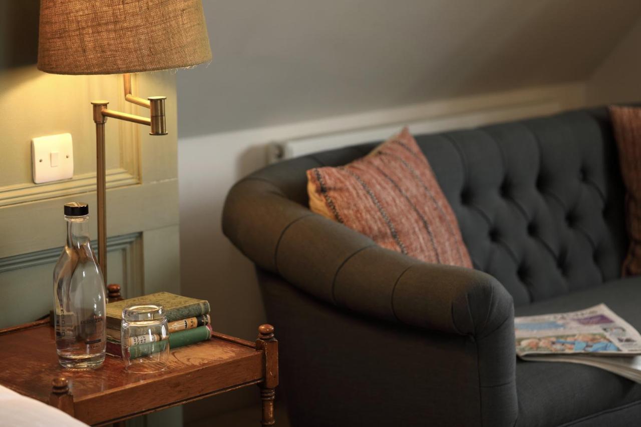 The Feathered Nest Inn Westcote Екстер'єр фото